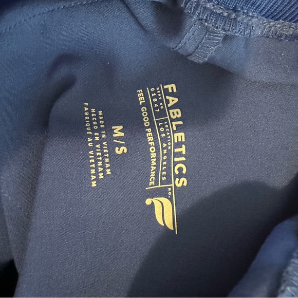 Fabletics Ion Scrub Pant - Picture 6 of 6